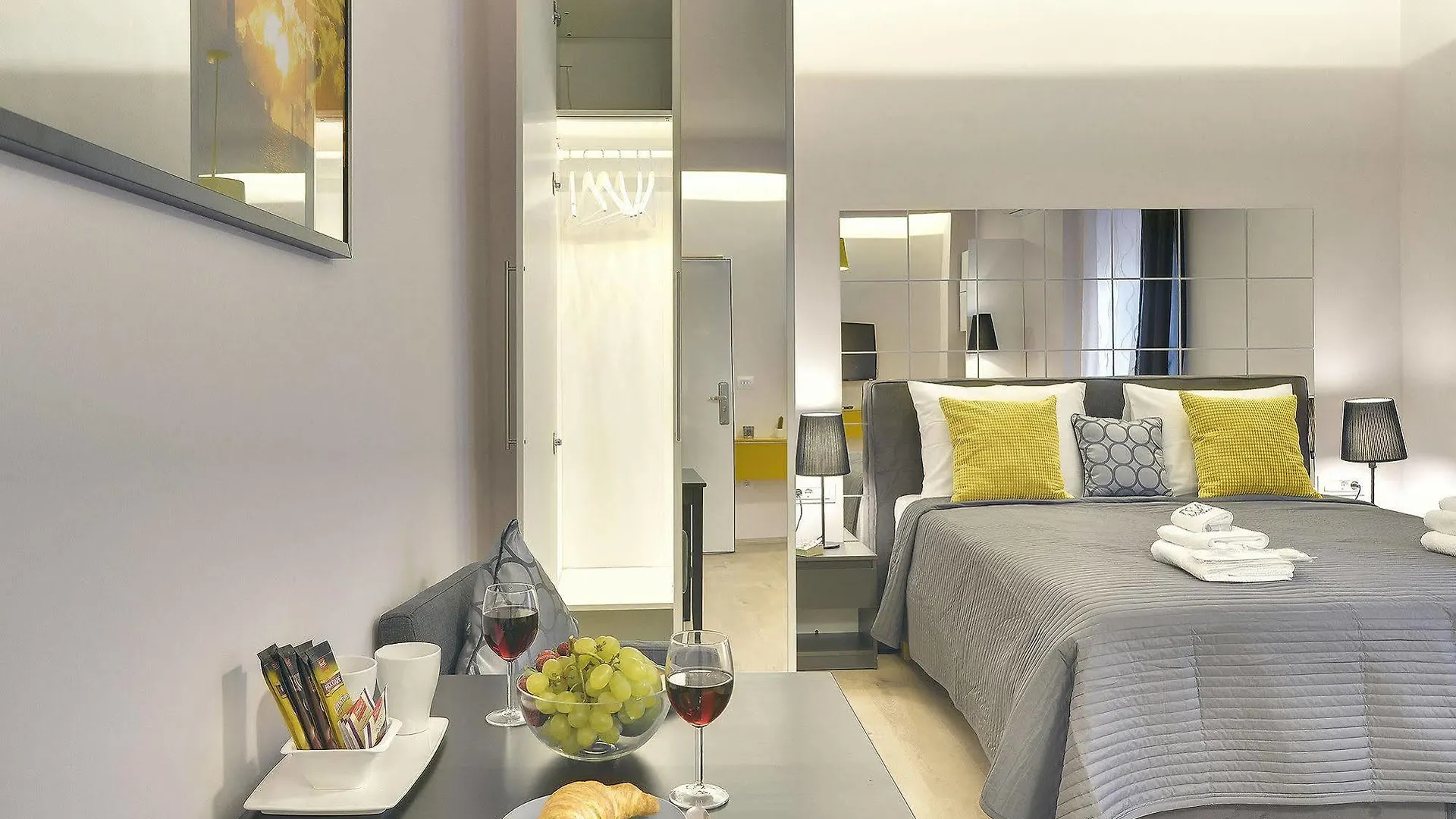 D&A Center Apartments With Free Parking Пула 0*,